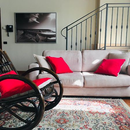 Casa Elisabetta Apartment Peschiera del Garda Luaran gambar