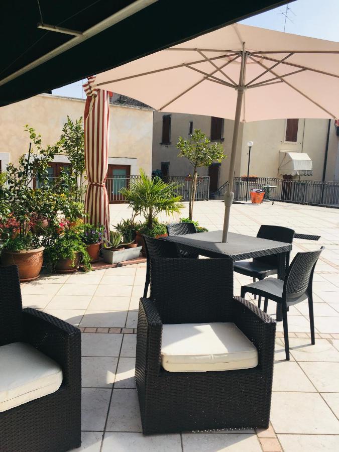 Casa Elisabetta Apartment Peschiera del Garda Luaran gambar